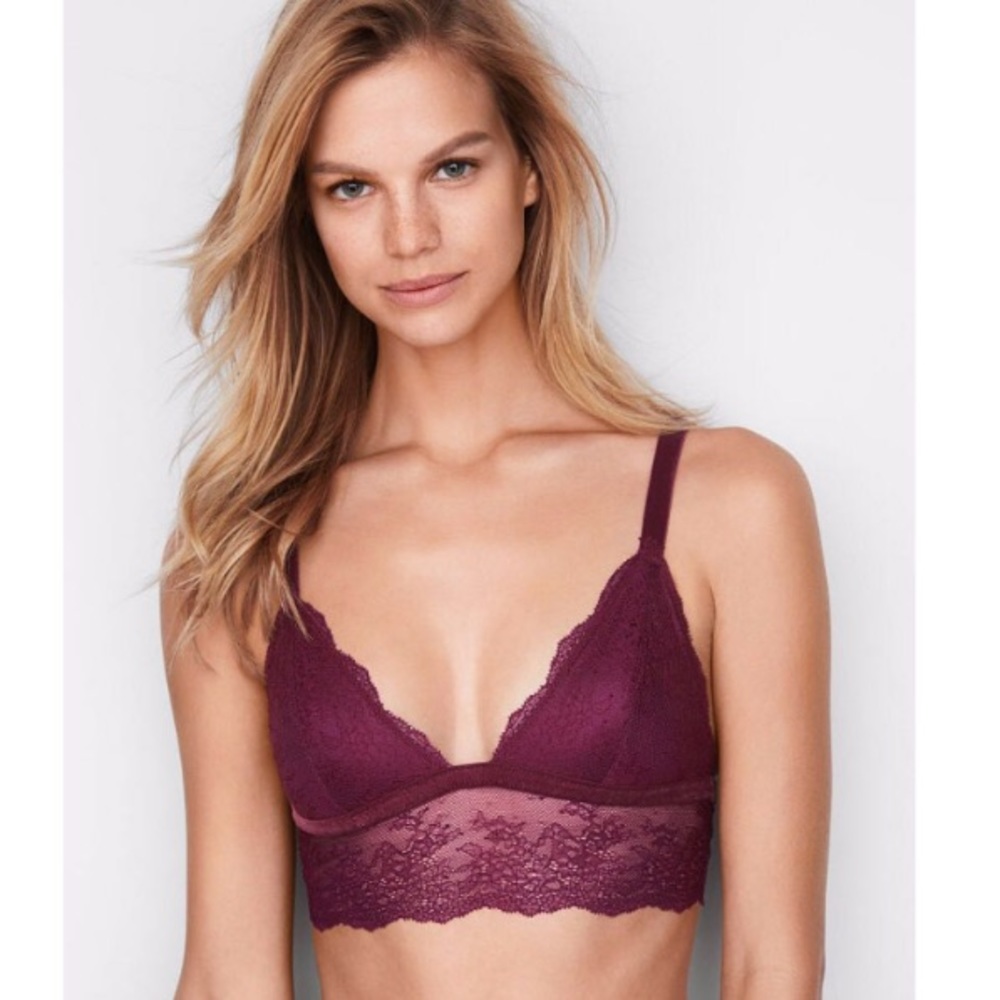 Victoria’s Secret Chantilly Lace Longline Bralette⭐️⭐️⭐️⭐️